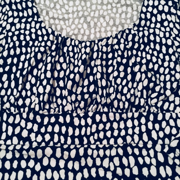 Ann Taylor Black & White Ruched Top Small - Picture 3 of 8